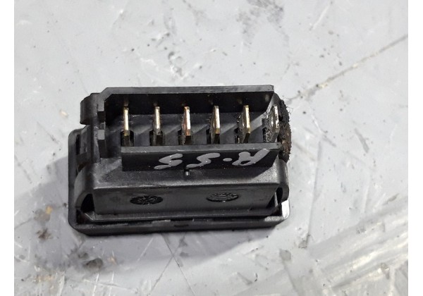 Кнопка склопідйомника Renault 19, 6 контактів